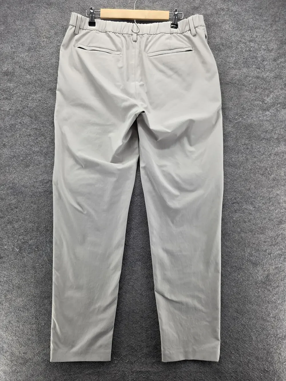Banana Republic Pants Mens 36x34 Gray Chino Microfiber Polyester Slim Tapered